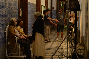 Imagem de cena do filme Em três atos, de Lucia Murat